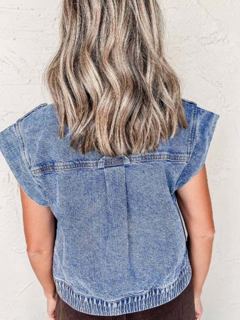 Sleeveless Light Blue Denim Vest - Picture 2 of 7
